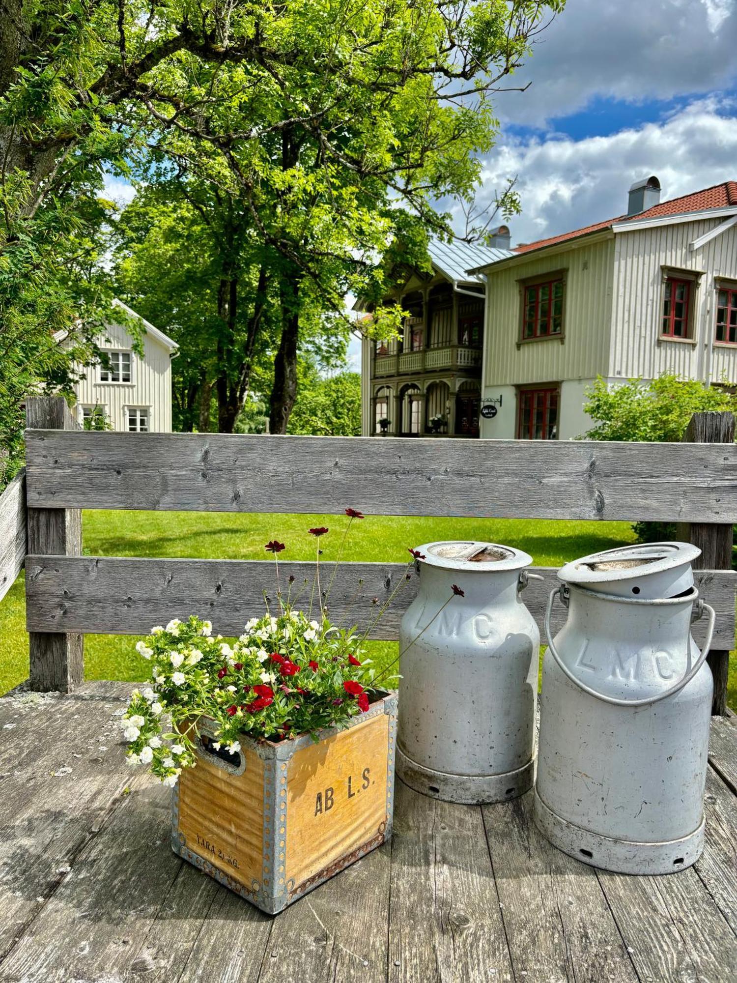 Lydde Gård Hotel Kinna Eksteriør billede