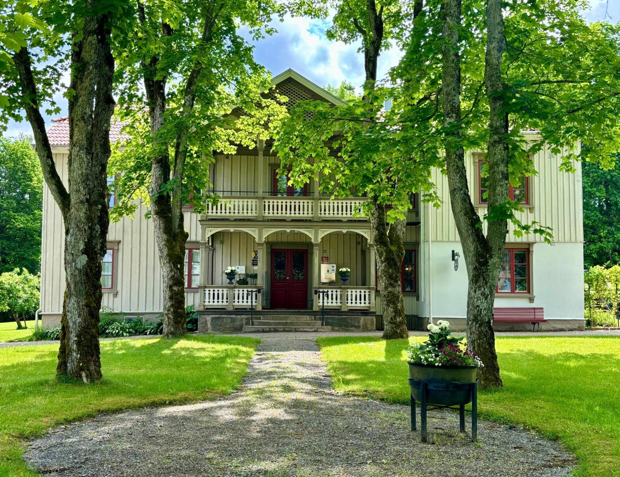 Lydde Gård Hotel Kinna Eksteriør billede